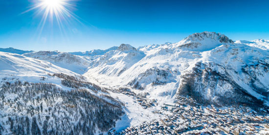 Découvrez la station de Val d'Isère Shuttle resort Val d'Isère